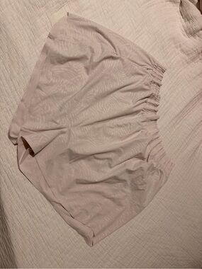 Atheleta Shorts